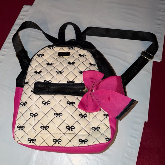 Betsy Johnson Black Pink Quilted Backpack 12”x14” Pink Bow Gold Buckle Strap BAG main image 8